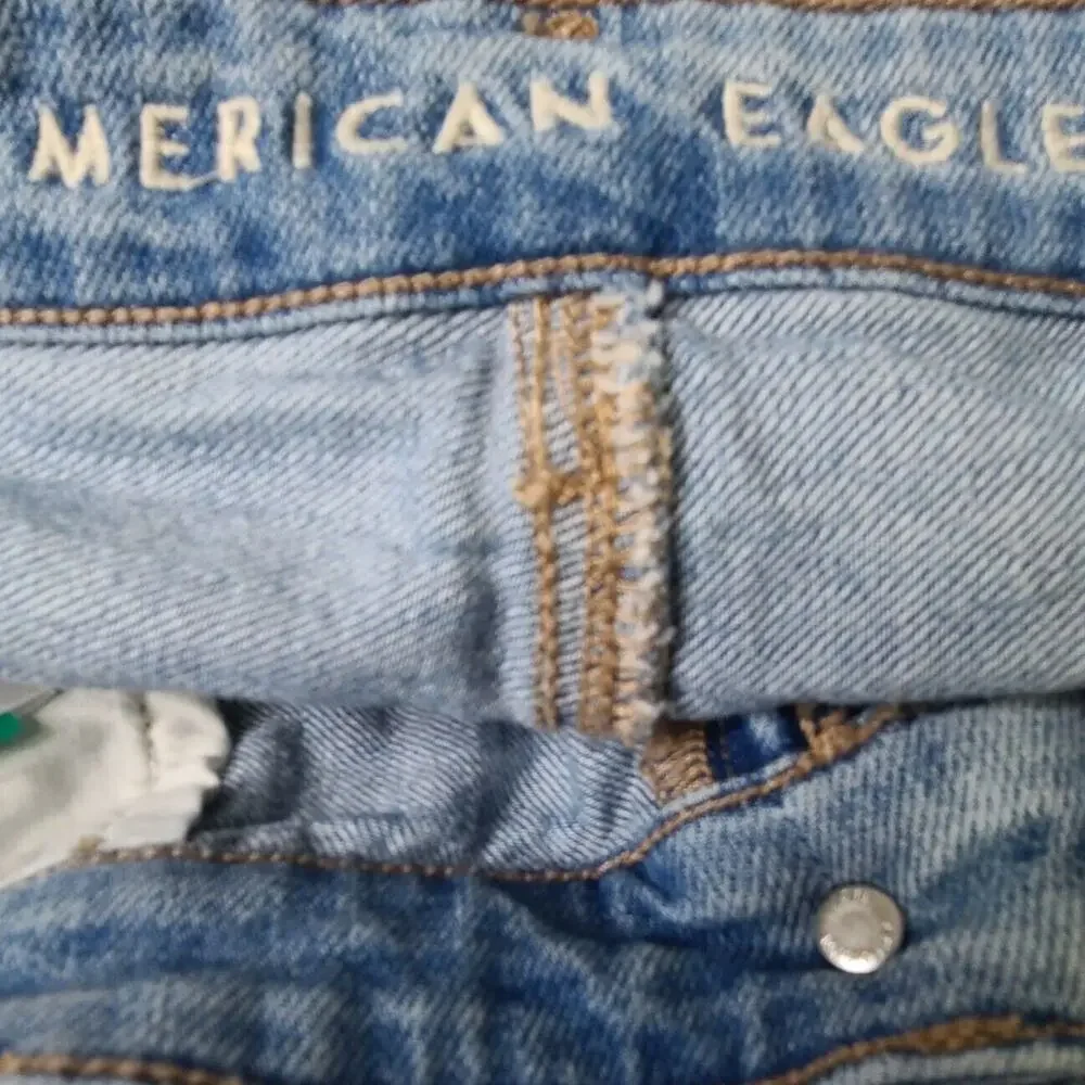 American Eagle Outfitters get ready
